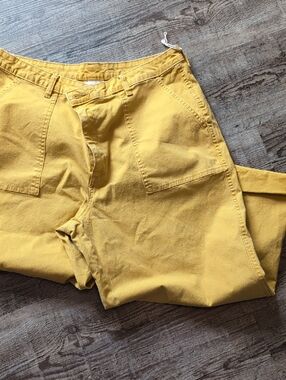 Universal Thread Women's Mustard Cargo Pants